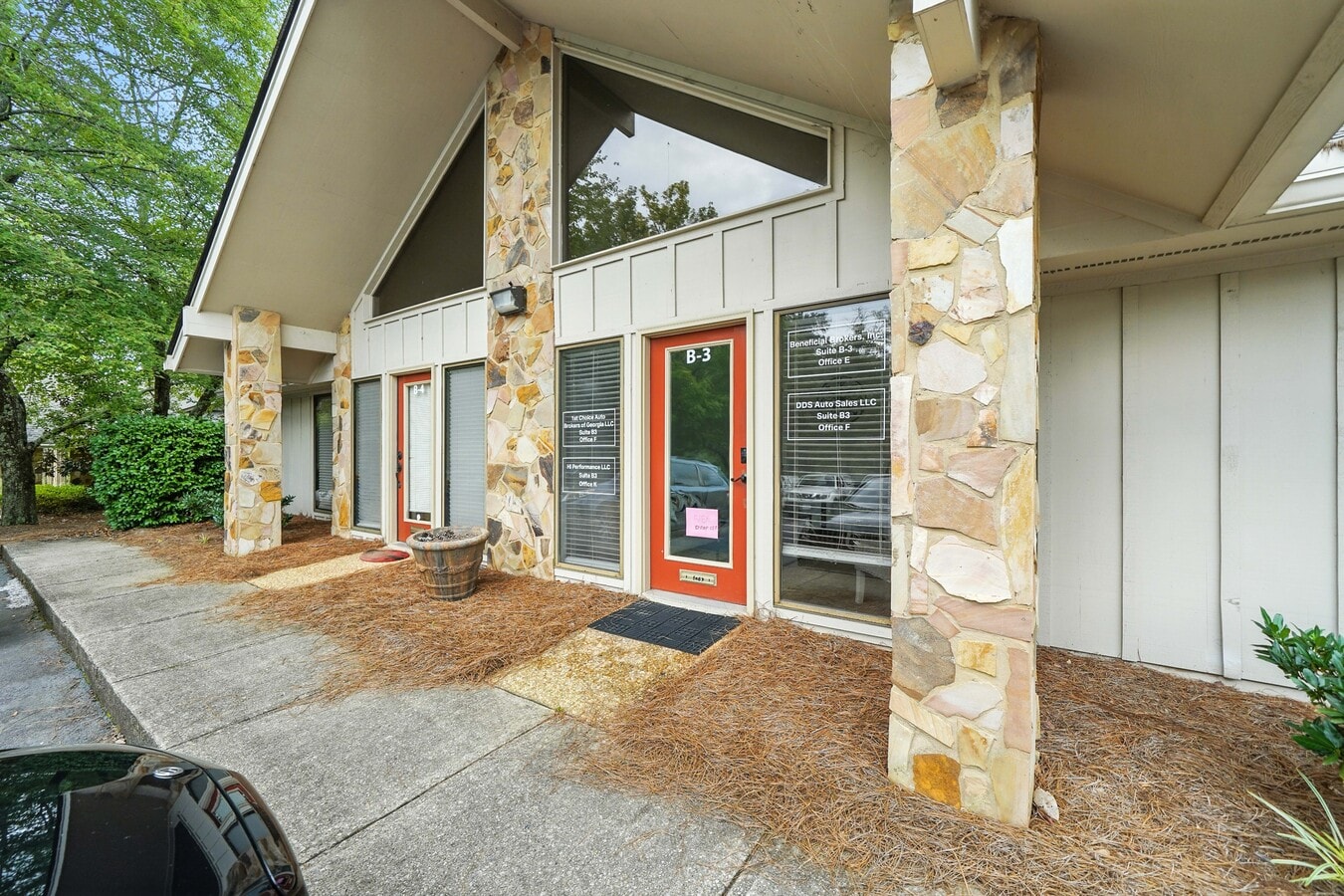 11285 elkins Rd, Roswell, GA 30076 - Lot B3 - - Photo intérieure - Image 2 of 38