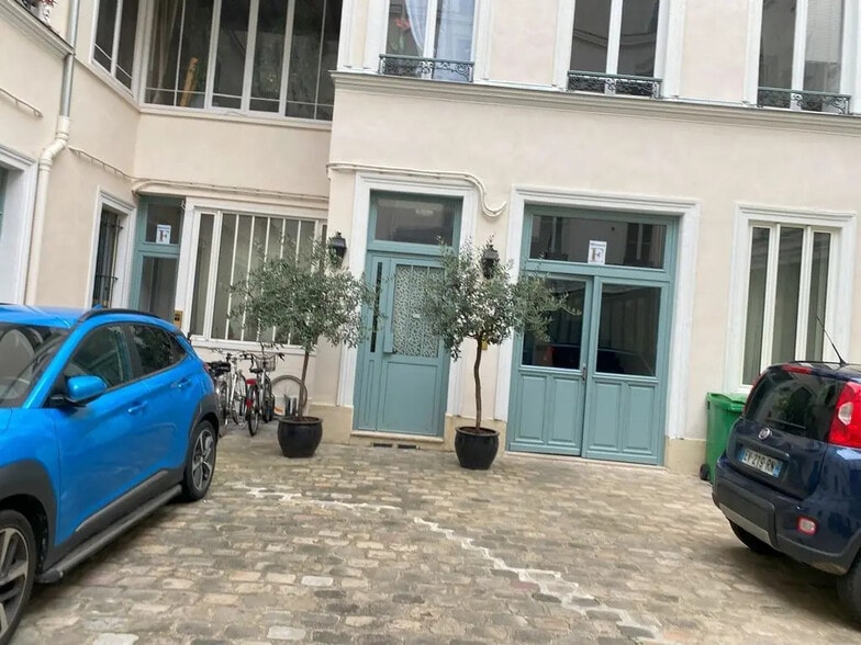 Bureau dans Paris à louer - Photo de l’immeuble – Image 2 sur 8