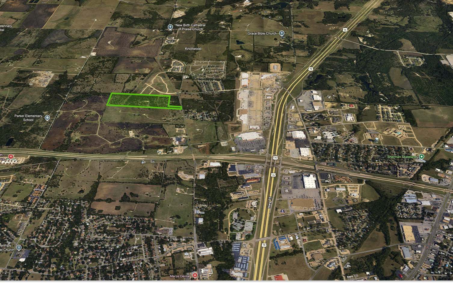 4528 N Travis St, Sherman, TX à vendre Photo de l’immeuble– Image 1 sur 4