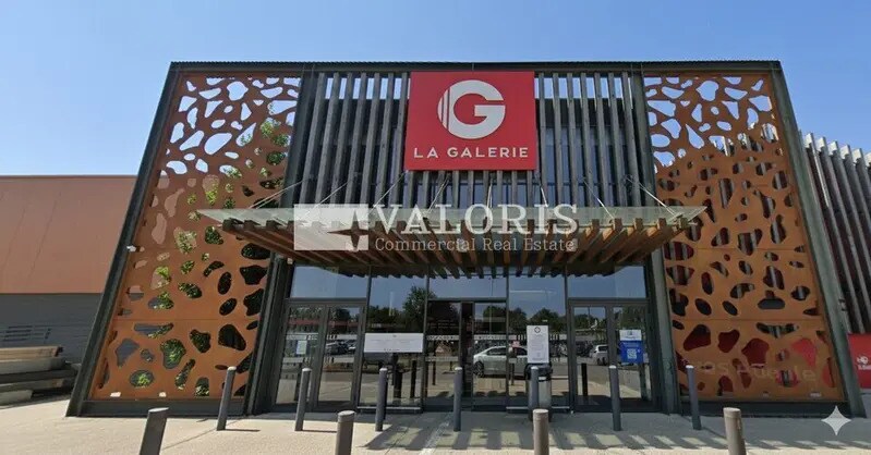 Local commercial dans Villefranche-sur-Saône à louer Photo de l’immeuble– Image 1 sur 7