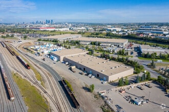 2703-2715 61 Ave SE, Calgary, AB - Vue aérienne  vue de carte - Image1
