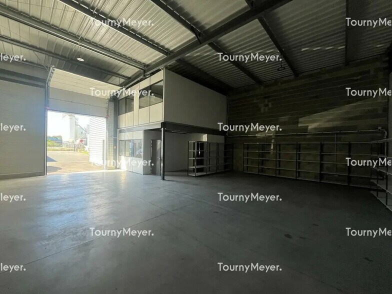 Local d’activités dans Villenave-d'Ornon à louer - Photo intérieure – Image 2 sur 5