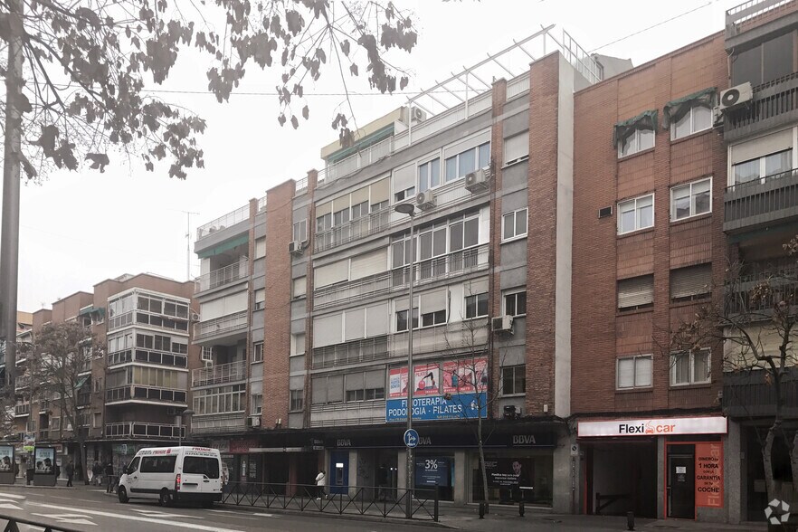 Local commercial dans Villaviciosa de Odón, Madrid à vendre - Photo principale – Image 1 sur 2