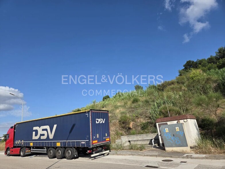 Terrain dans Castellví de Rosanes, Barcelona à vendre - Photo de l’immeuble – Image 3 sur 5