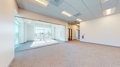 1505 S Willow Ave, Rialto, CA à louer Numérisation 3D Matterport– Image 1 sur 19