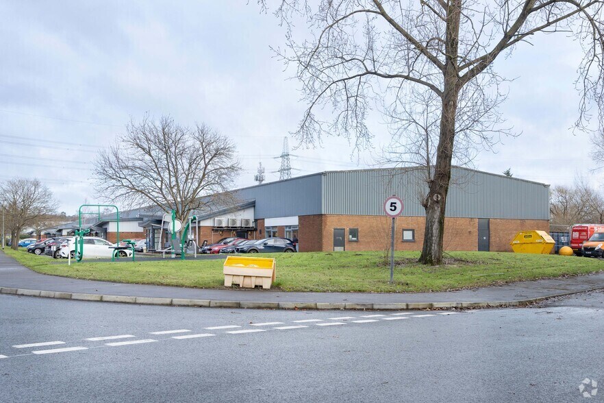 Tyburn Rd, Birmingham à louer - Photo de l’immeuble – Image 3 sur 4