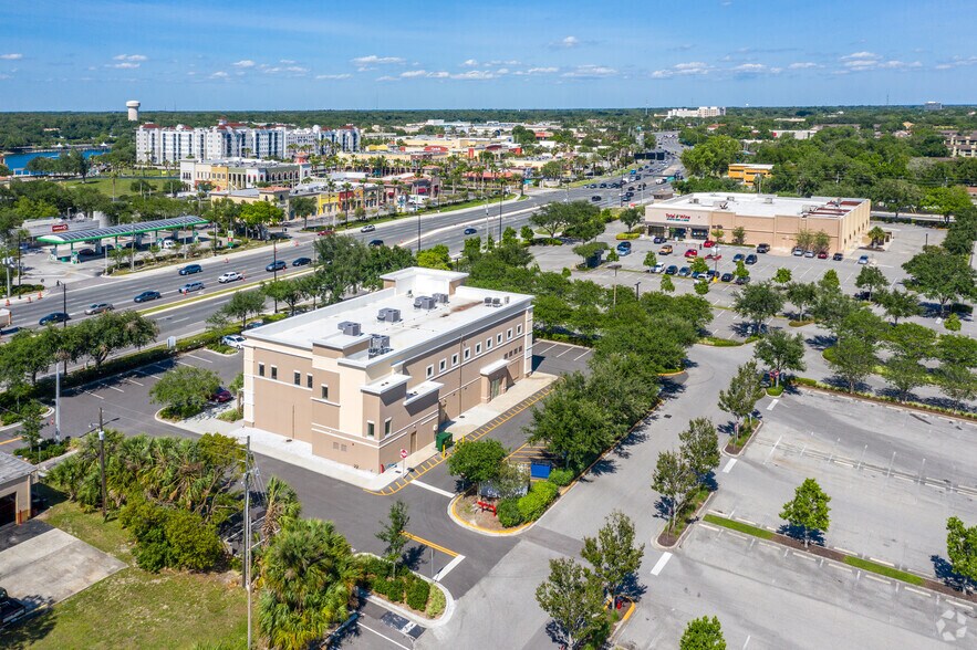 116 Altamonte Dr, Altamonte Springs, FL à louer - Photo de l’immeuble – Image 3 sur 10