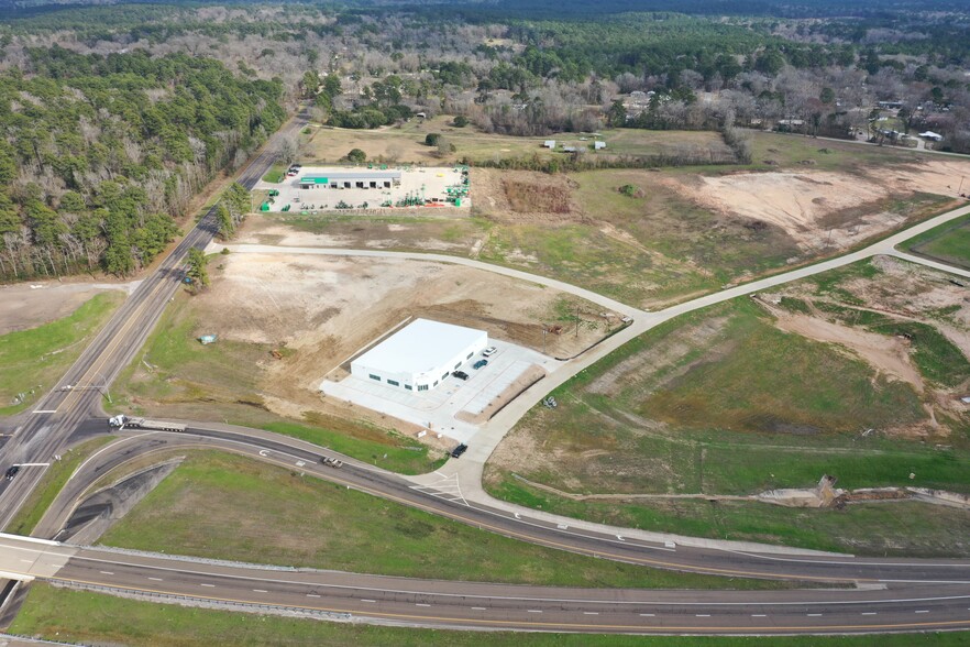 966 State Highway 19, Huntsville, TX à vendre - Photo de l’immeuble – Image 3 sur 9