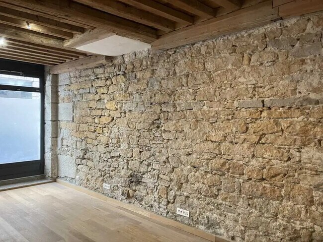 Plus de détails pour Bureau à vendre