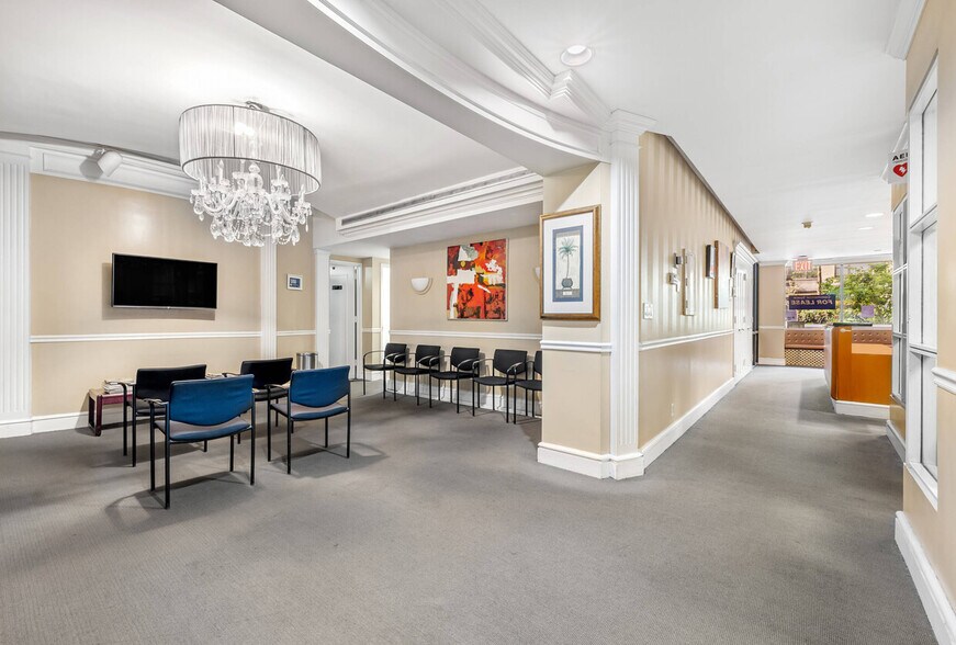 400-416 E 56th St, New York, NY à vendre - Photo intérieure – Image 3 sur 9