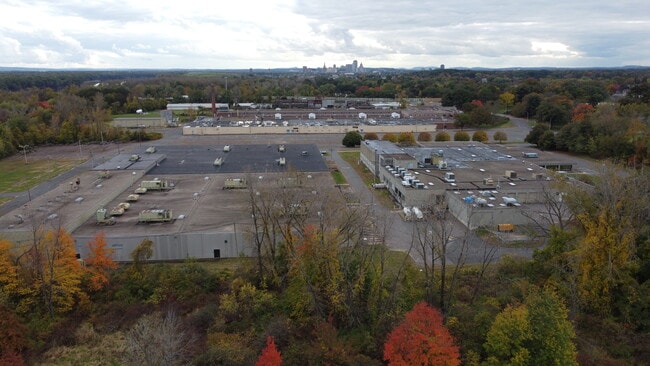 Plus de détails pour 92 Deerfield Rd, Windsor, CT - Industriel/Logistique à louer