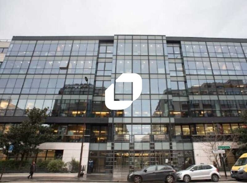 Bureau dans Neuilly-sur-Seine à louer - Photo de l’immeuble – Image 2 sur 11