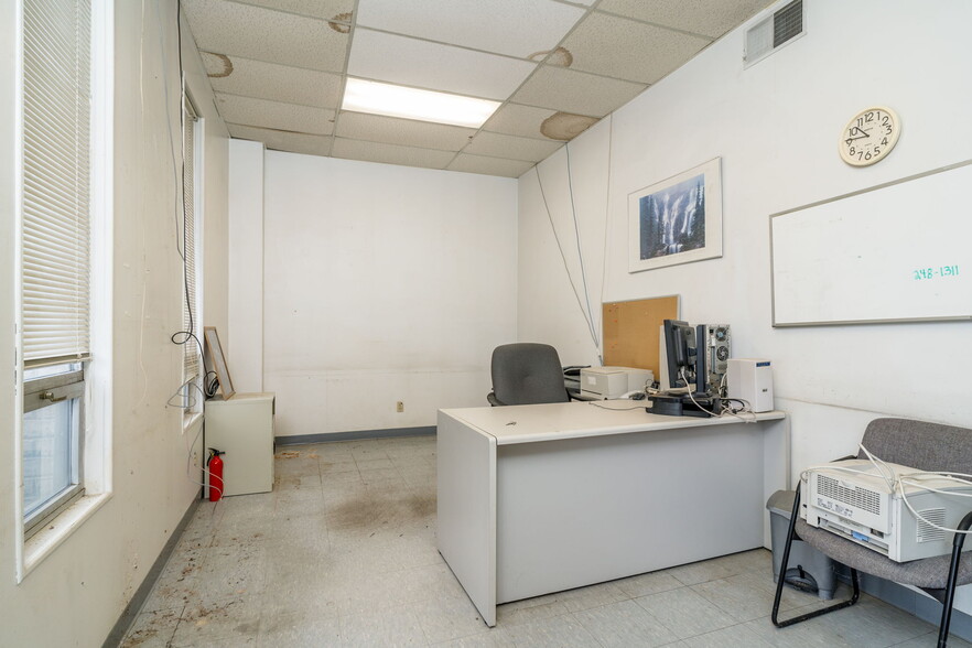 52 Mid Valley, Verona, VA à vendre - Photo de l’immeuble – Image 3 sur 51