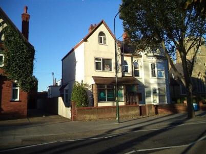 64-66 St Peter's Ave, Cleethorpes à louer - Photo principale – Image 1 sur 1