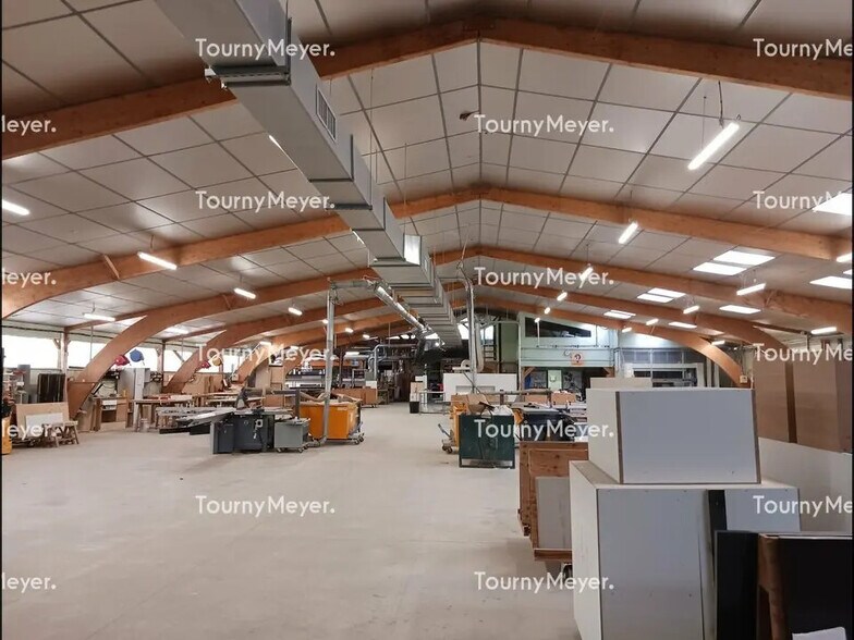 Local d'activités dans Bédée à vendre - Photo de l’immeuble – Image 2 sur 3