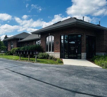 26422 Oakridge Dr, Waterford, WI à vendre - Photo de l’immeuble – Image 3 sur 6