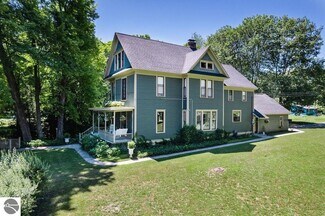 Plus de détails pour 2287 S Main St, Central Lake, MI - Hôtellerie à vendre