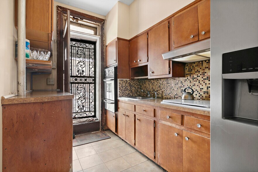 139 Schenectady Ave, Brooklyn, NY à vendre - Photo de l’immeuble – Image 2 sur 13