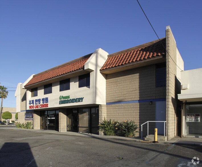 1839-1841 W Commonwealth Ave, Fullerton, CA à vendre - Photo de l’immeuble – Image 2 sur 3