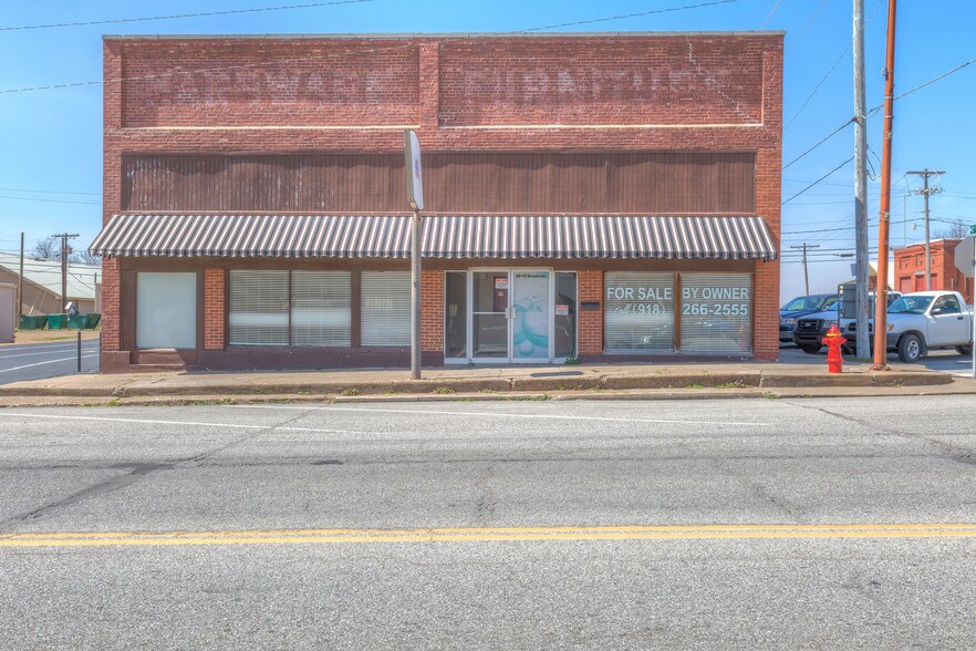 204 S Broadway, Coweta, OK à vendre - Photo principale – Image 1 sur 37