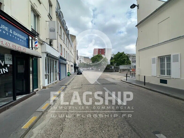 Local commercial dans Paris à louer - Photo de l’immeuble – Image 3 sur 10