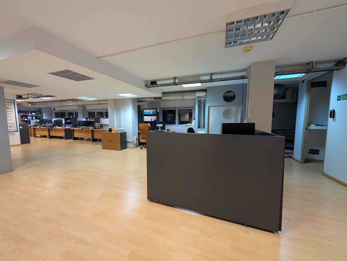 Carrer de Magalhaes, 62, Barcelone, BAR 08004 - Lot 02 -  - Photo intérieure - Image 1 of 15