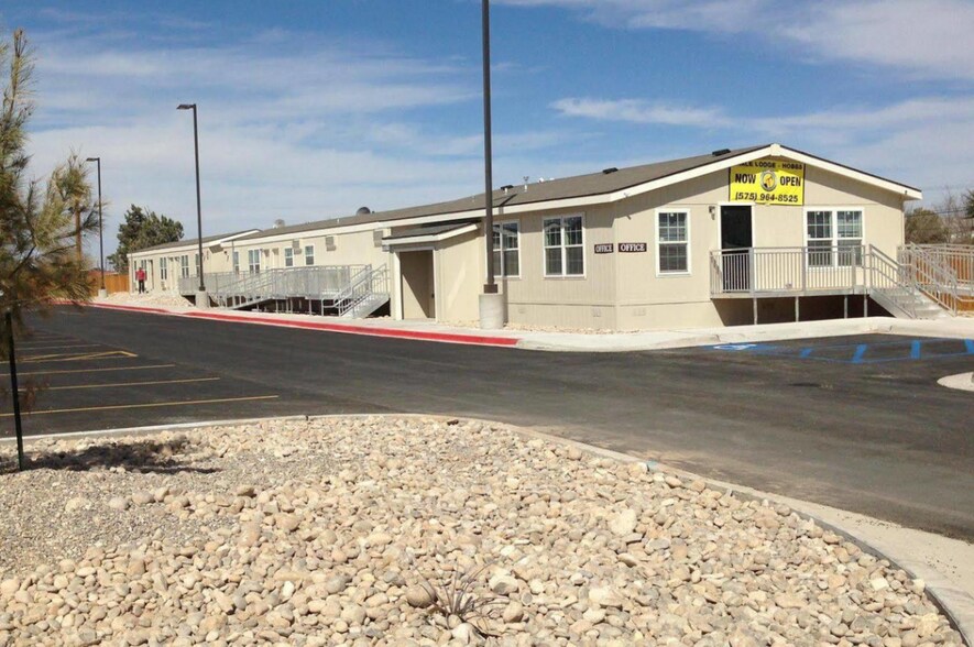 100 W Taos St, Hobbs, NM à vendre - Photo principale – Image 1 sur 11