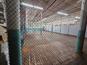 75 David St, New Bedford, MA à louer Photo intérieure– Image 2 sur 3