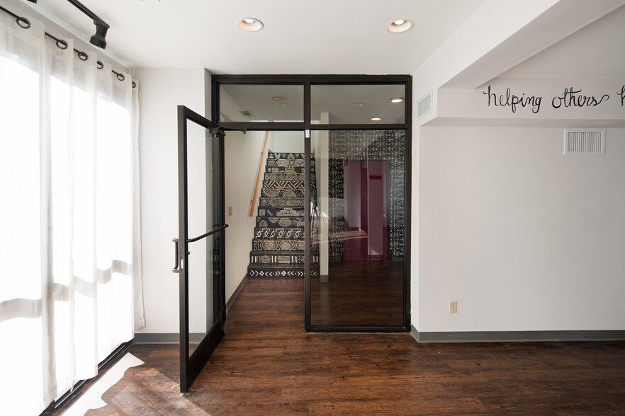 771 E Brookhaven Cir, Memphis, TN à louer - Photo intérieure – Image 2 sur 8