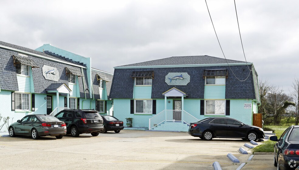 1411 W Ocean View Ave, Norfolk, VA à vendre - Photo de l’immeuble – Image 3 sur 5