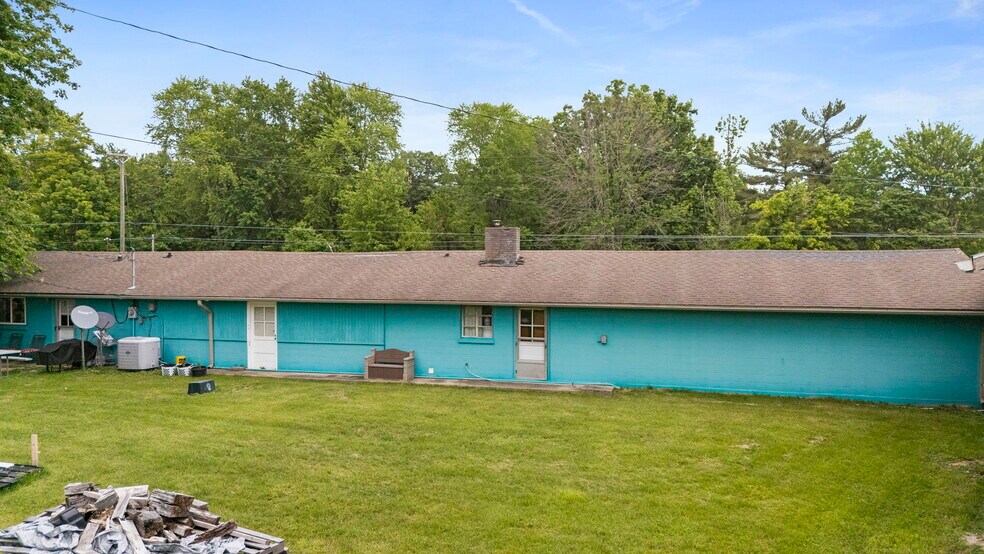 2287 N US Highway 31, Austin, IN à vendre - Photo de l’immeuble – Image 3 sur 12