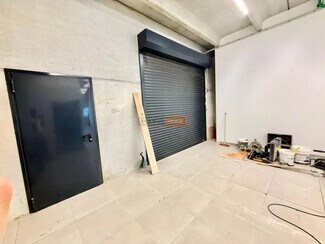 Plus de détails pour Différents types d’espaces à louer