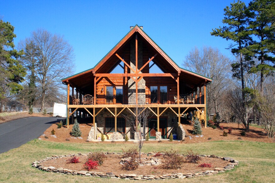 371 Valley Rd, Mocksville, NC à vendre - Photo de l’immeuble – Image 2 sur 9