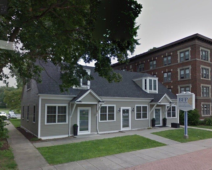 116 Elm St, West Springfield, MA à louer - Photo principale – Image 1 sur 1