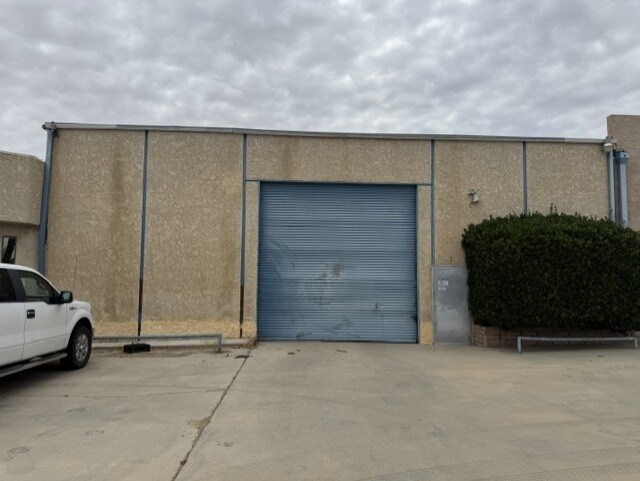 16409 K St, Mojave, CA à vendre - Photo de l’immeuble – Image 3 sur 14