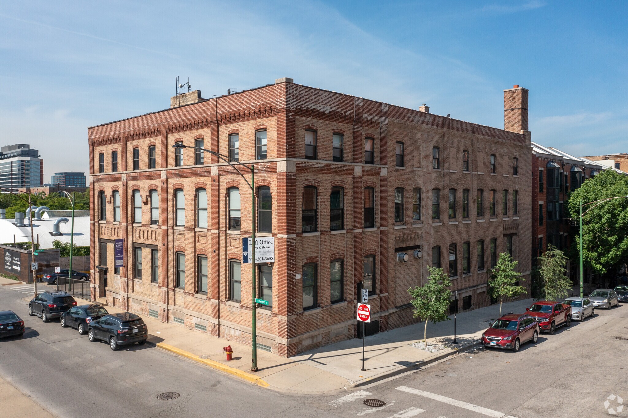 800 W Huron St, Chicago, IL à louer Photo principale– Image 1 sur 5