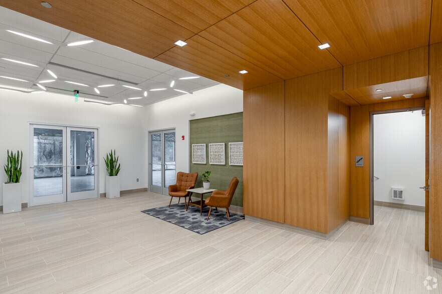 7100 Guilford Dr, Frederick, MD à louer - Hall d’entrée – Image 3 sur 13
