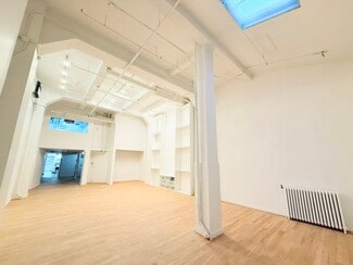 Plus de détails pour 348 W 36th St, New York, NY - Bureau/Local commercial à louer