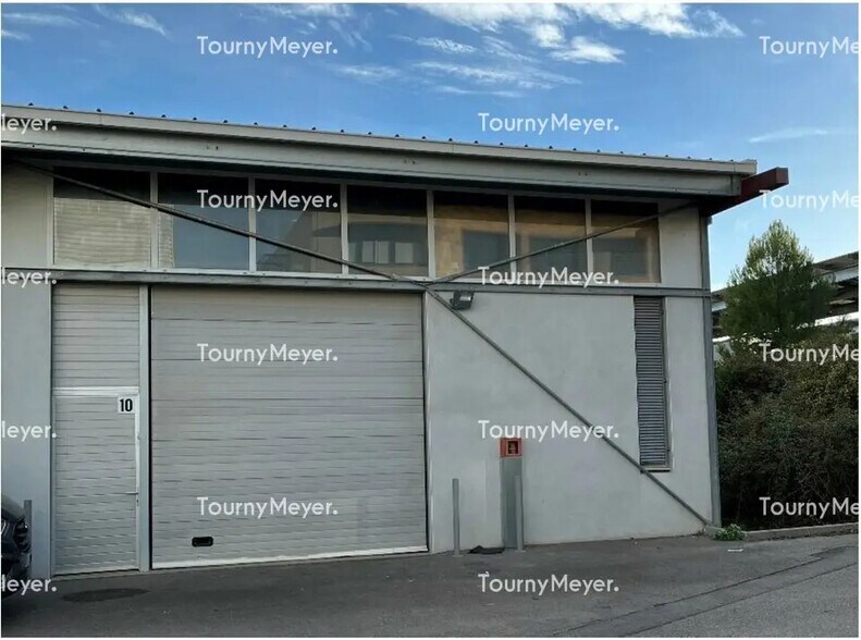 Bureau dans Castries à louer - Photo de l’immeuble – Image 3 sur 8