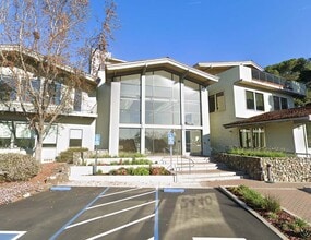 2440 Sand Hill Rd, Menlo Park, CA à louer Photo intérieure– Image 1 sur 10