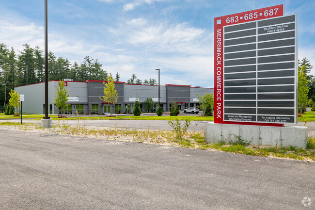 Plus de détails pour 683 Daniel Webster Hwy, Merrimack, NH - Local d'activités à louer