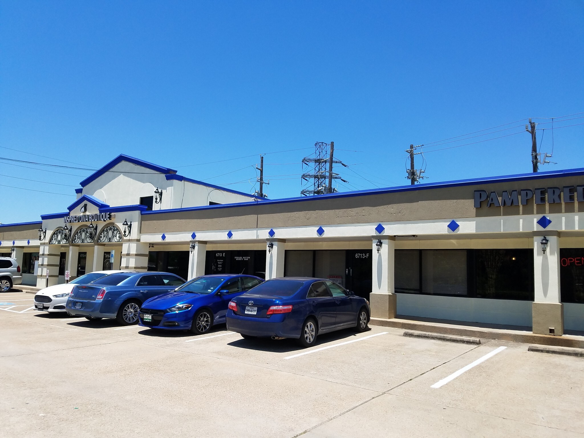 6713 Broadway, Pearland, TX à louer Photo principale– Image 1 sur 18
