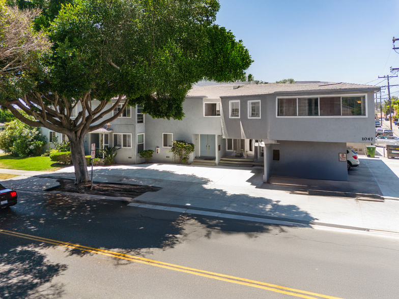 1047 Ocean Park Blvd, Santa Monica, CA à vendre - Photo de l’immeuble – Image 3 sur 7