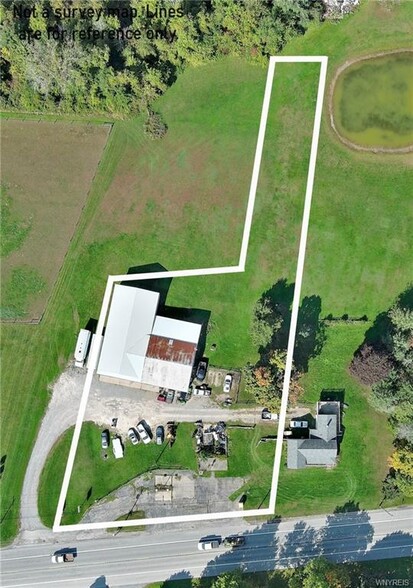 10769 Ridge Rd, Medina, NY à vendre - Photo de l’immeuble – Image 3 sur 33