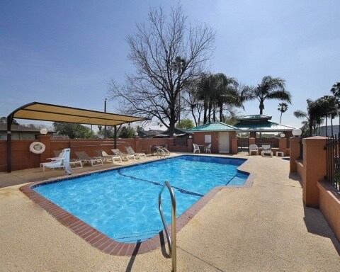 1301 W Expressway 83, Pharr, TX à vendre Photo principale– Image 1 sur 37