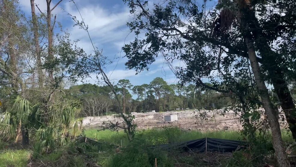 500 N 39th Street, Fort Pierce, FL à vendre - Vidéo sur l’annonce professionnelle – Image 3 sur 14