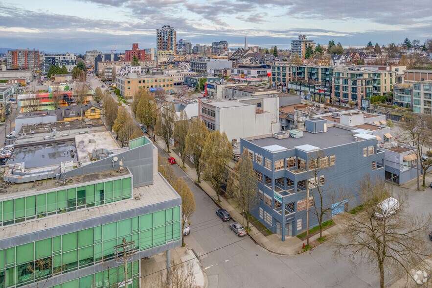 34 W 8th Ave, Vancouver, BC à louer - Photo de l’immeuble – Image 3 sur 6