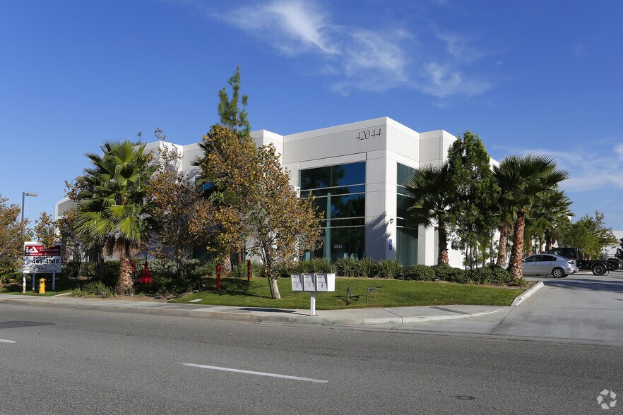 42044 Winchester Rd, Temecula, CA à louer - Photo de l’immeuble – Image 3 sur 7