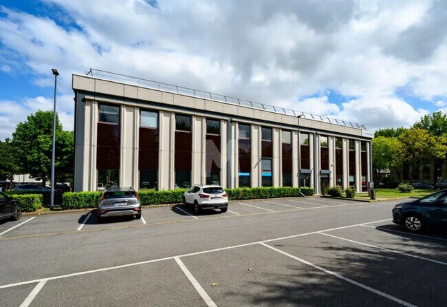 Plus de détails pour Bureau à louer