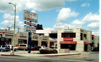 Plus de détails pour 18541 Sherman Way, Reseda, CA - Local commercial à louer